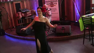 "Ho'onanea", Performed by Weldon and Yuko Kekauoha,  At The Pono Hawaiian Grill