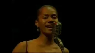 MIC SHOW 2009 One Moment In time by Whitney Houston Cover