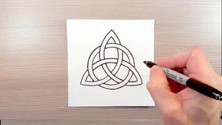 How to draw a Celtic Trinity Knot | Easy