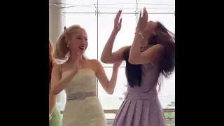 choerry’s reaction when haseul accidentally booped her