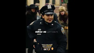 Правильно ли поступает женщина-полицейский?😳😨 #кино #сериал