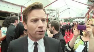 Ewan McGregor - HFPA Red Carpet Interview- Golden Globes 2012