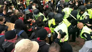 Police make arrests, clash with anti-Trump protesters in Boston | AFP