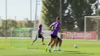 Marcelo fires an unstoppable shot in training!