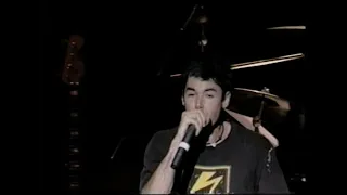 Beastie Boys Somewhere lost in the year 1992 (Live Footage)