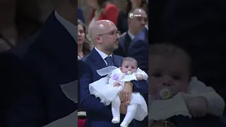 La Santa Messa per il Battesimo del Signore (Papa Francesco battezza 16 bambini) - 7 gennaio 2024