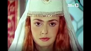 Suleiman falls in love with Hurrem  |  TV series Roxelana (1996-2003). Season 1.  Episode 11.