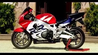 Honda CBR 900 RR - Fireblade