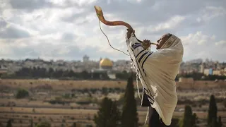 Shofar Sound Effect Outisde The Walls Of Jericho