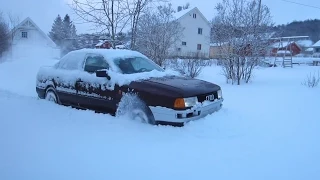 Audi 80 quattro - Deep snow