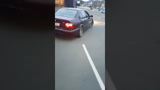 LOUD 2001 BMW 540i Msport E39 TAKE OFF