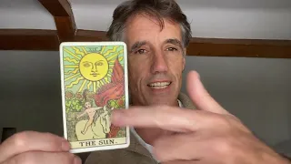 The SUN tarot card review