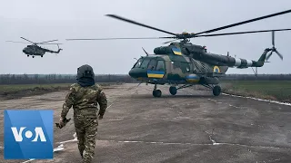 Ukraine's Combat Helicopters on Mission in Kherson | VOA News