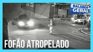 Animador fantasiado de Fofão é atropelado ao tentar atravessar a rua