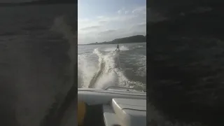 Bayliner 2052 Capri | Water skiing test.