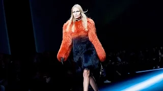 Versace | Fall Winter 2017/2018 Full Fashion Show | Exclusive