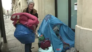 Femmes SDF, l'enfer de la rue