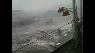 Tsunami Hits The Chikyu Drilling Ship, Hachinohe 3.11 [Cam 1]