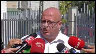 Ora News - Dënohet me rreth 2 vite burg ish-ministri Spiro Ksera