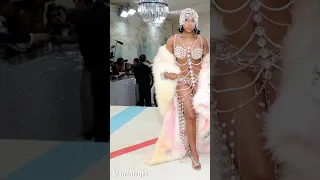 Erykah Badu’s Daughter Puma Curry At The Met Gala For The First Time !! #tamtonight