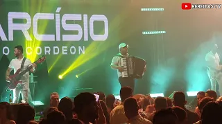 Meia Noite (Cê tem meu WhatsApp) - Tarcisio do Acordeon (Réveillon de Araguaina 2021)