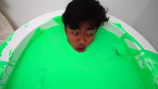 SLIME BATH CHALLENGE!