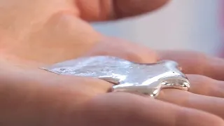 Can You Melt Metal In Your Hand?