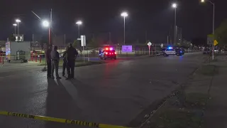 HPD: Two teens shot in northwest Houston