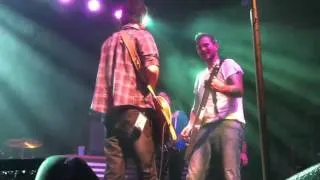 Butch Walker and the Black Widows - Guitar Battle - 10/26/2011