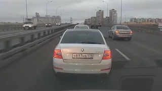 Кинул гранату под авто