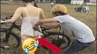 Funny Videos 2018 ● People doing stupid things-TRY NOT TO LAUGH P32