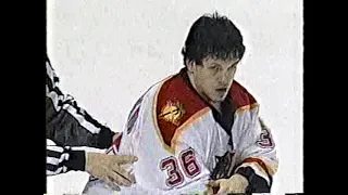 Maple Leafs vs Panthers scrum - Dec 29, 2001