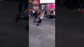 Times Square street breakdancing 917 #shots #breakdance #nycs #newyorkcity #manhattan