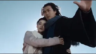 Qiao Feng saves the beauty and takes down the villain in one move.