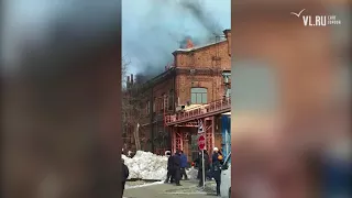 VL.ru - На Дальзаводе загорелась крыша цеха