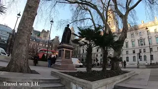 From Buckingham Palace to Westminster Abbey and to Trafalgar Square. London. UK.