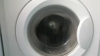 Indesit WISL62. Very unbalanced spin after wash.