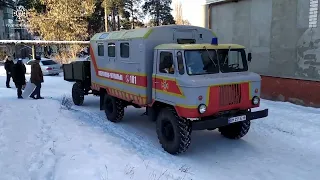 Рятувальники ліквідовують наслідки ворожого ракетного удару на Сумщині