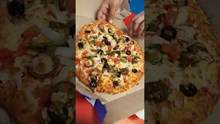Veg Extravaganza pizza in domino's | 😋😋