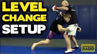 Takedown SETUP, using level-change and strikes - by UFC Lightweight Jake Matthews