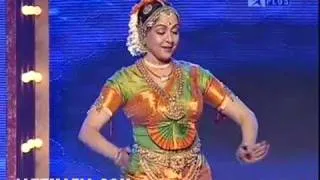 HEMA MALINI ESHA DEOL & AHANA DEOL  PERFORMANCE  SUPERSTARS KA JALWA  28 MARCH PART 9