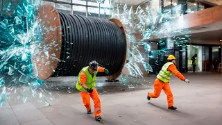 Os Erros Mais Ridículos dos Trabalhadores Flagrados Pelas Câmeras