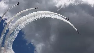 Aeroshell Aerobatics at Charleston Airshow
