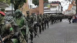 Desfile do 23º Batalhão de Infantaria nos 197 anos da Independência em Blumenau