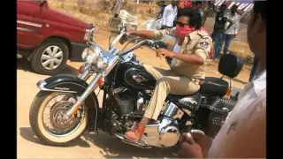 Pawan Kalyan Dance For Megastar Chiranjeevi Song in Sardar Gabbarsingh Movie