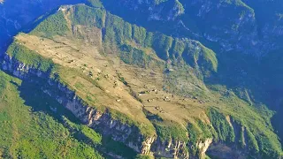 Самая опасная деревня в Китае, каждый шаг может стать последним. Горная деревня - Атулер.