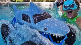 RC Megalodon Storm Waterproof Monster Truck in my Pool ! || Unboxing Review || Konas2002