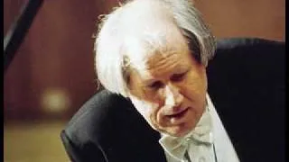 Sokolov plays Chopin Mazurka "À Émile Gaillard"