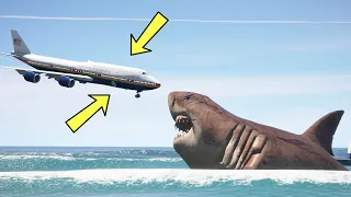 Megalodon Sharks Attacks President Biden's Air Force One Aircraft Flying In The Ocean | GTA 5
