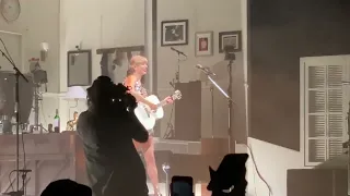 Taylor Swift - Anti Hero LIVE Surprise set at The 1975 London 2023